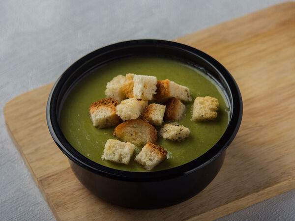 Street market - Крем-суп из брокколи и шпината