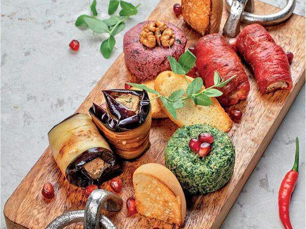 Бумбараш - Ассорти из Пхали и овощных рулетиков