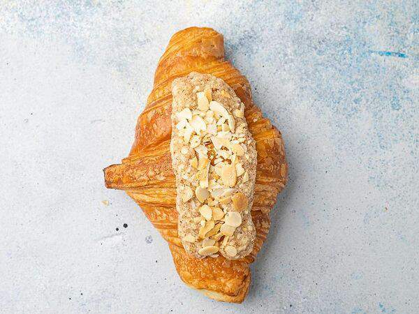 Булочки на улочке - Круассан миндальный