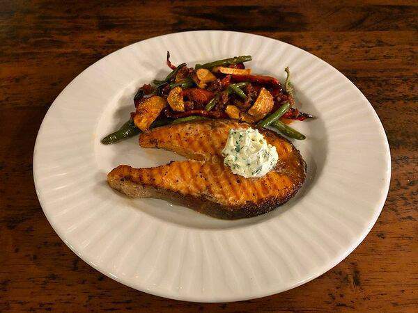 Hamilton's pub - Стейк семги