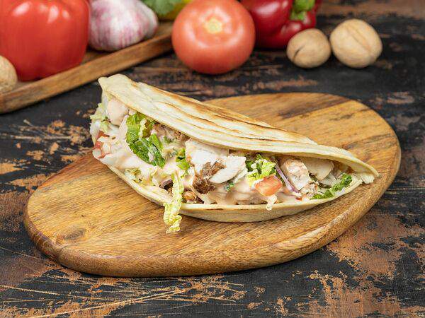 Мастер шаурма на углях - Пицца цезарь