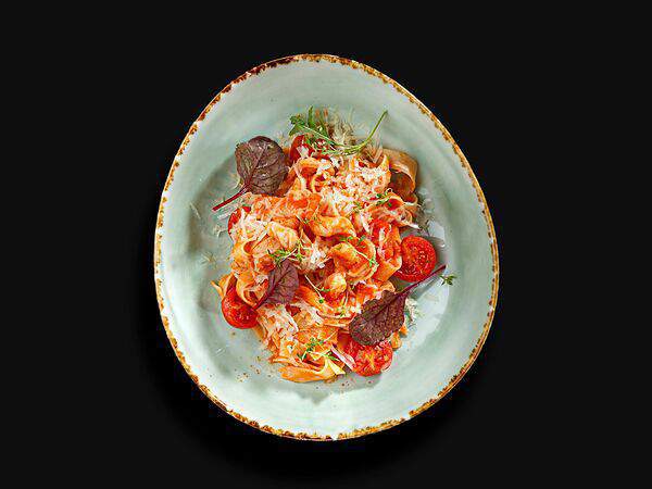 Olster Irish Pub - Фетучини с креветкой