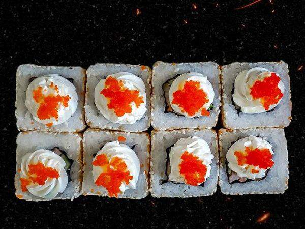 Gusto - Ролл Бонни