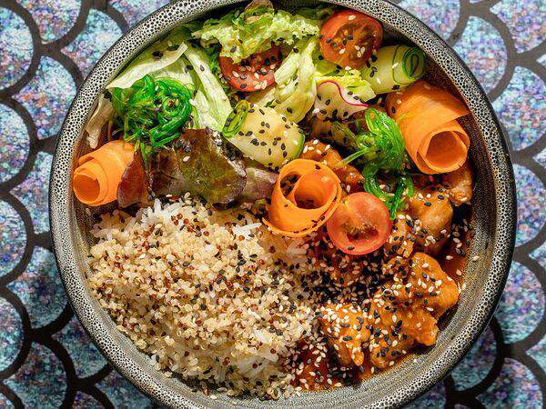 Джонни Ву - Боул с филе белой рыбы