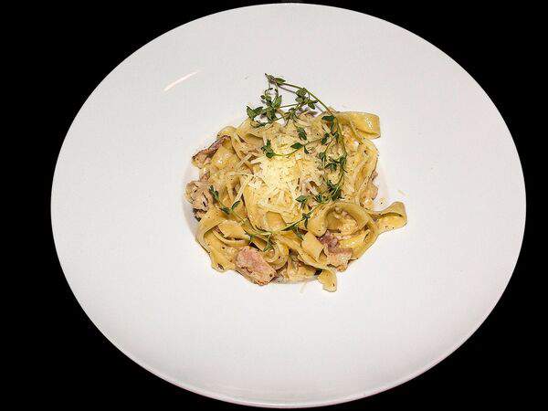 Хата - Феттучине Карбонара