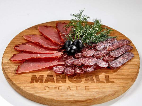 Mangall cafe - Мясное ассорти по-армянски