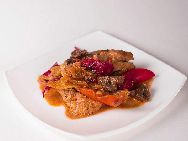 Good обед - Свинина с овощами в сливках