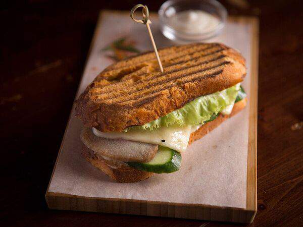 Старый Джек и Три Лепрекона - Гриль-сэндвич с корейкой