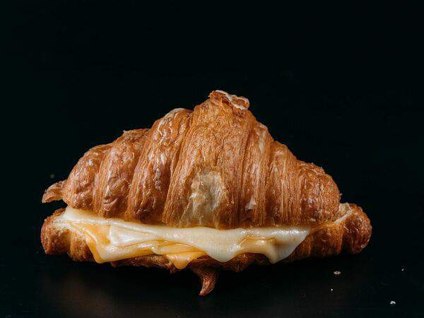 Прага - Круассан четыре сыра