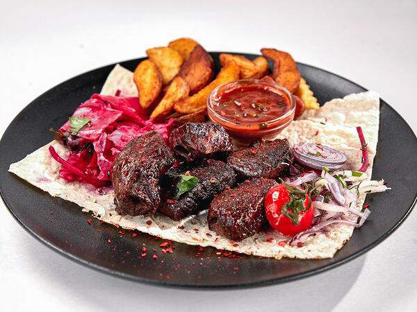 Mangall cafe - Шашлык из мраморной говядины