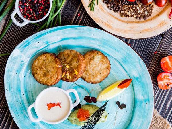 Квартира 162 - Щучьи котлеты с икорным соусом