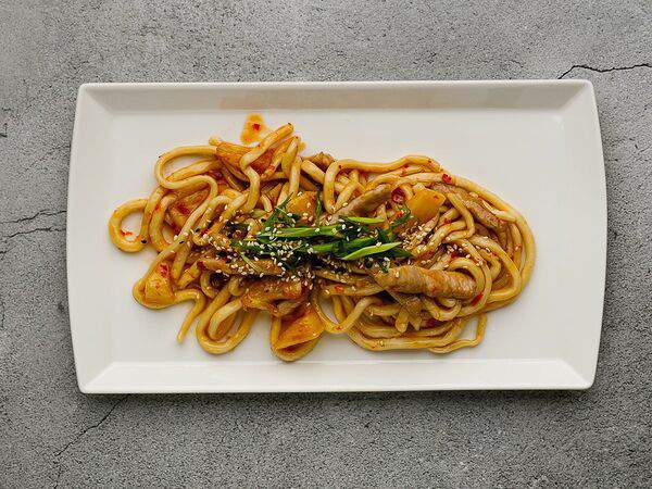 Mr Tako - Вок со свининой и ананасами