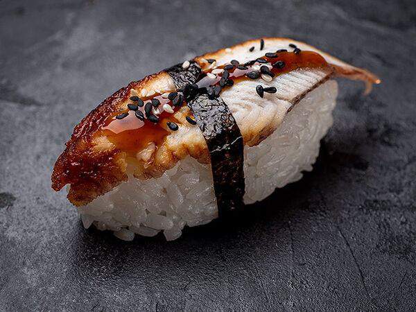 Ocean Club - Суши с угрём
