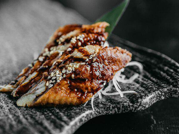 Shima - Сашими угорь