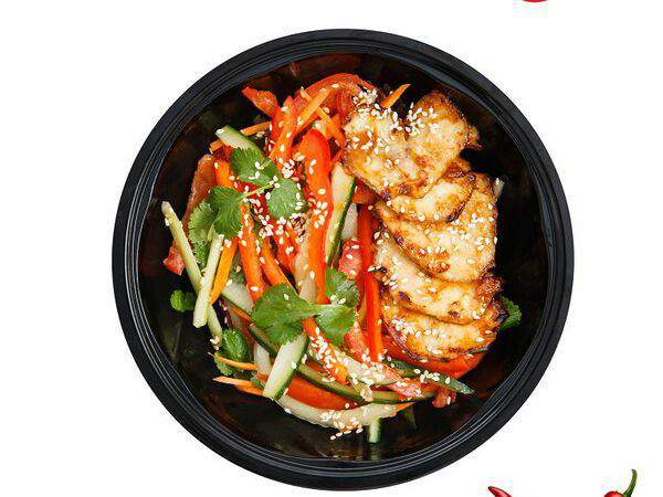 Pomodoro Royal - Тайский теплый салат