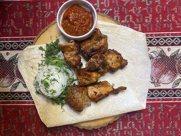 Odzun - Шашлык из свинной шейки