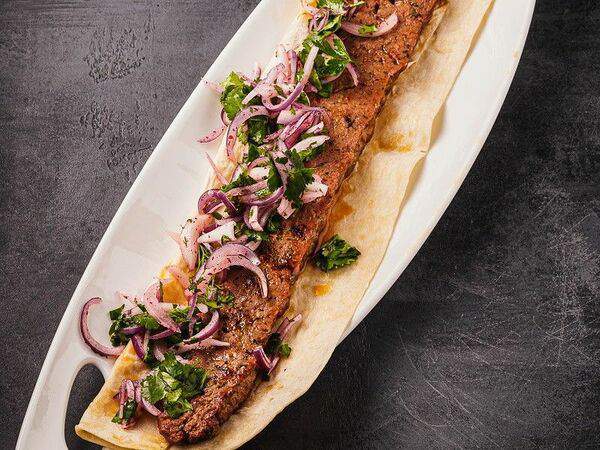 Сказка Skazka Печь & Гриль - Кебаб из баранины и говядины