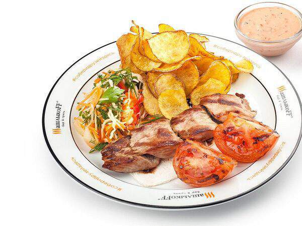 Шашлыкоff - Шашлык из cвинoй вырезки с томатами и жареным картофелем