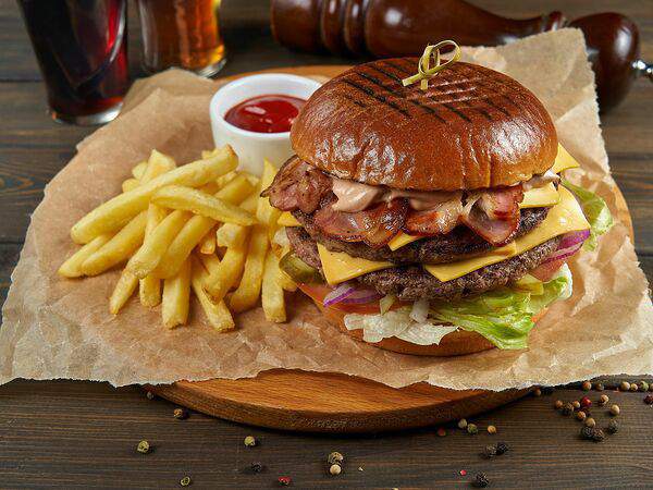 Тринити ирландский паб - Бургер Двойной