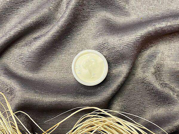 Black wood lounge bar - Соус чесночный