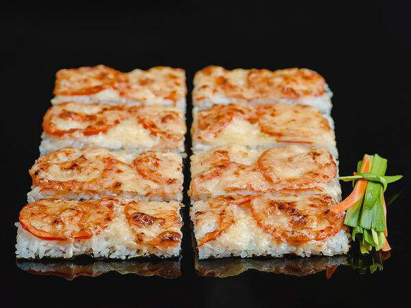 Такаши - Суши пицца с лососем