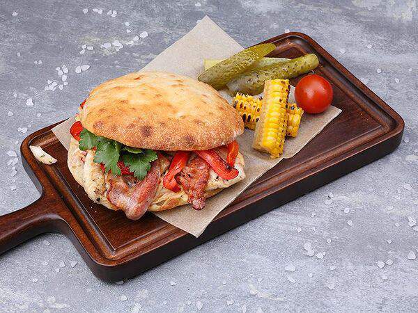 Максимилианс - Немецкий сэндвич с курицей