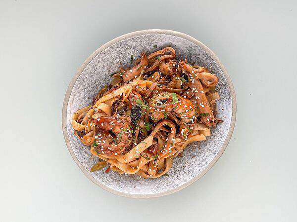 О мой вок! - Удон Том ям с морепродуктами