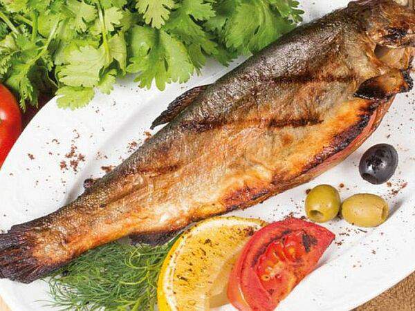 Мушмула - Форель на мангале