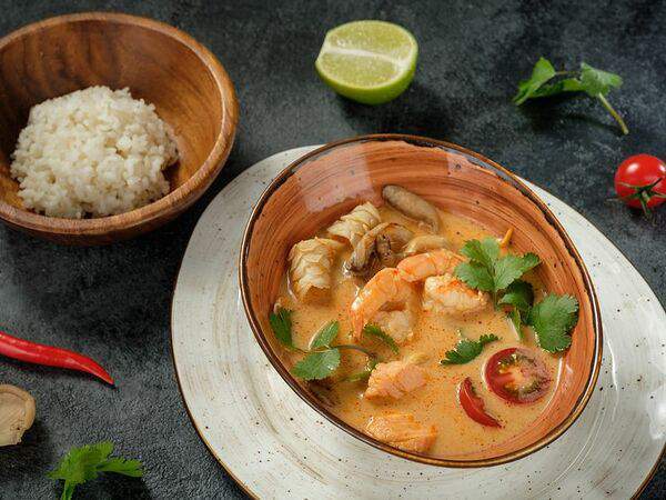 Япона мама - Том Ям с морепродуктами