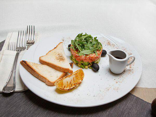 Плюшкинъ - Тартар из лосося