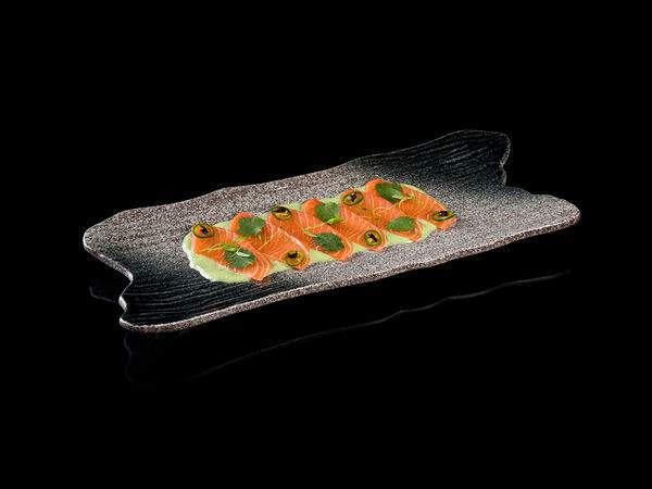 Koi sushi bar - Лосось в соусе халапеньо