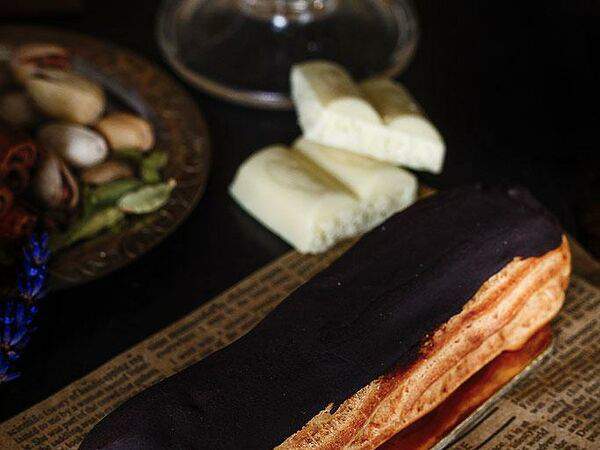 de Paris - Эклер шоколад-карамель