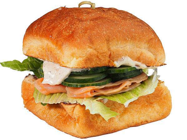 Домашний Шеф в Сытном Базаре - Сэндвич в стиле Цезарь с лососем слабосолёным