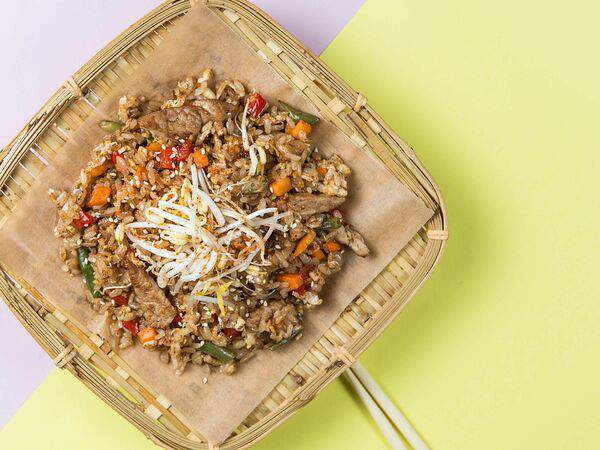 MADAME MARY WONG - Чань Фань со свининой