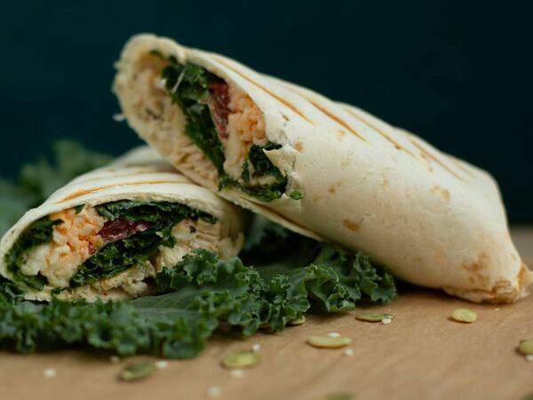 Caffeshop - Ролл-сэндвич с куриной грудкой