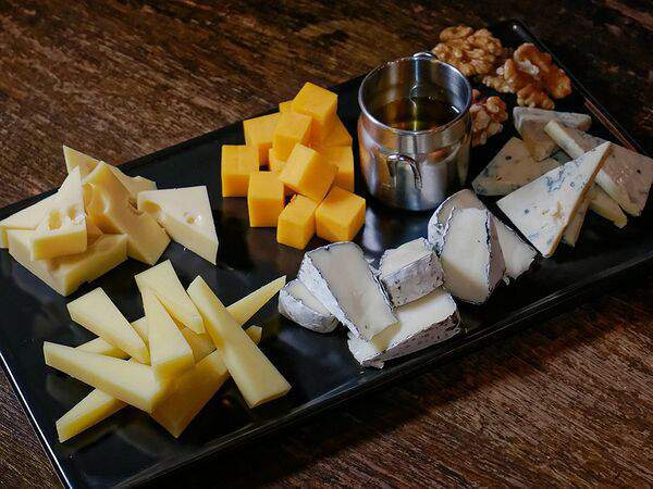 Harley Bar & Grill - Сырная доска