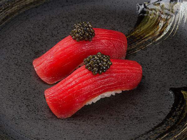 Bluefin Ramen Sushi Nikkei - Суши тунец Блюфин с черной икрой