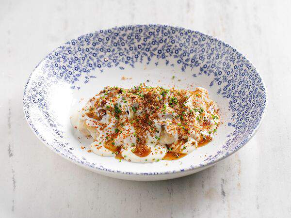 Oggi Bistro - Куриное бедро с трюфельным соусом