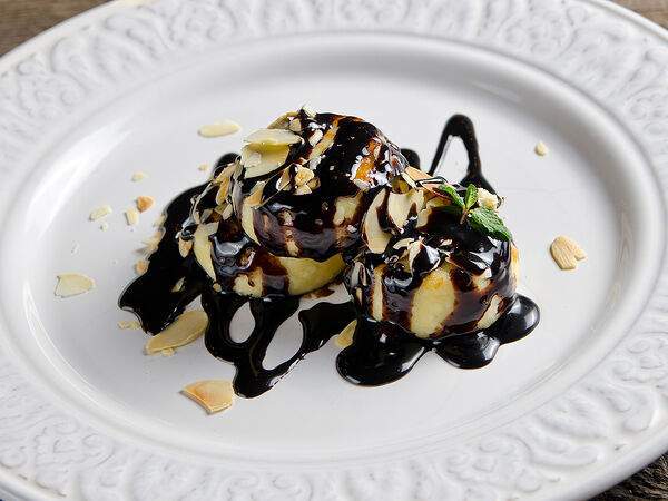 Кондитерская Прованс - Сырник с шоколадом