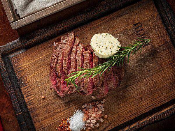 Гости рестопаб - Стейк Мачете