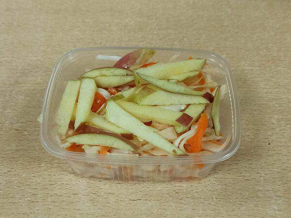 Обеды на Баррикадной - Салат из капусты с яблоком