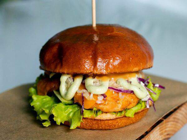 Half of you - Бургер с креветкой