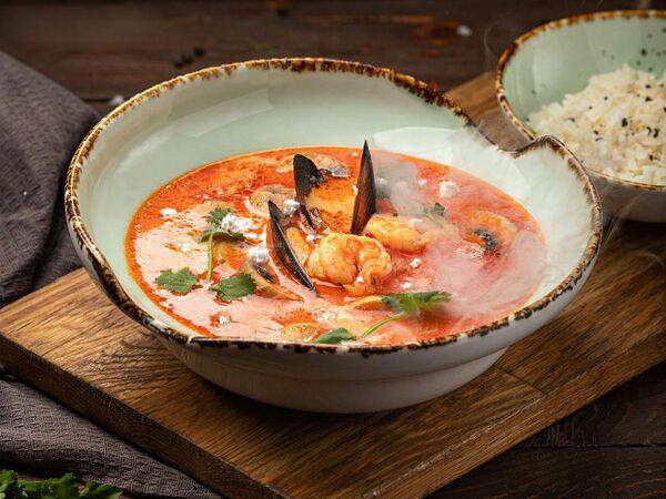 Седло - Суп Том-ям с морепродуктами