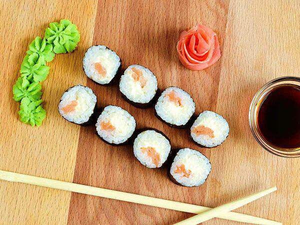 Японец - Сяке кунсей с сыром