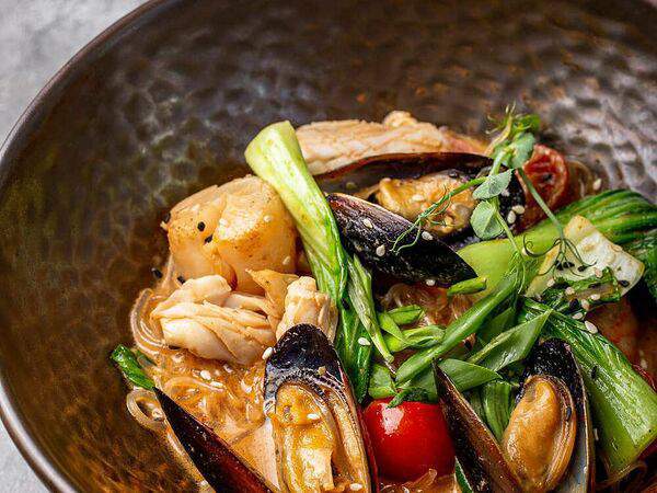 Фиши - Морепродукты в соусе карри