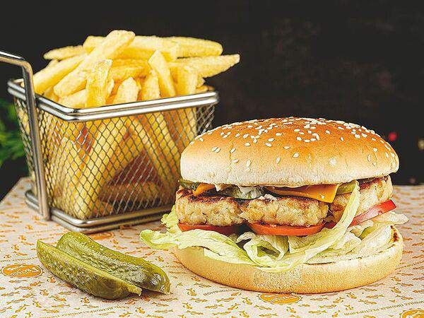 Гвозди - Бургер с цыпленком Тай