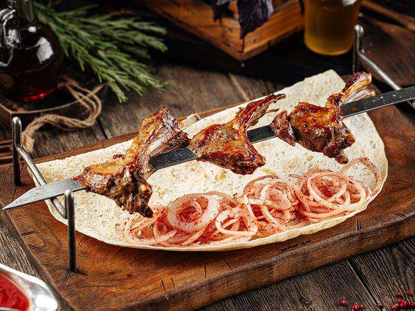 Ларисс Иванну Хачу! - Каре баранины