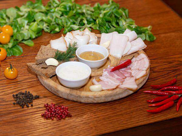 Первая Вареничная - Сало