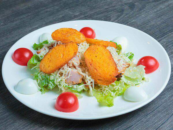 Сулугуни - Цезарь с курицей