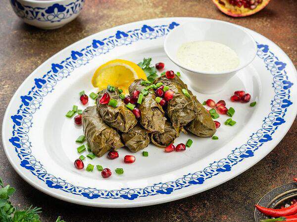 Лаунж кафе Бакшиш - Долма